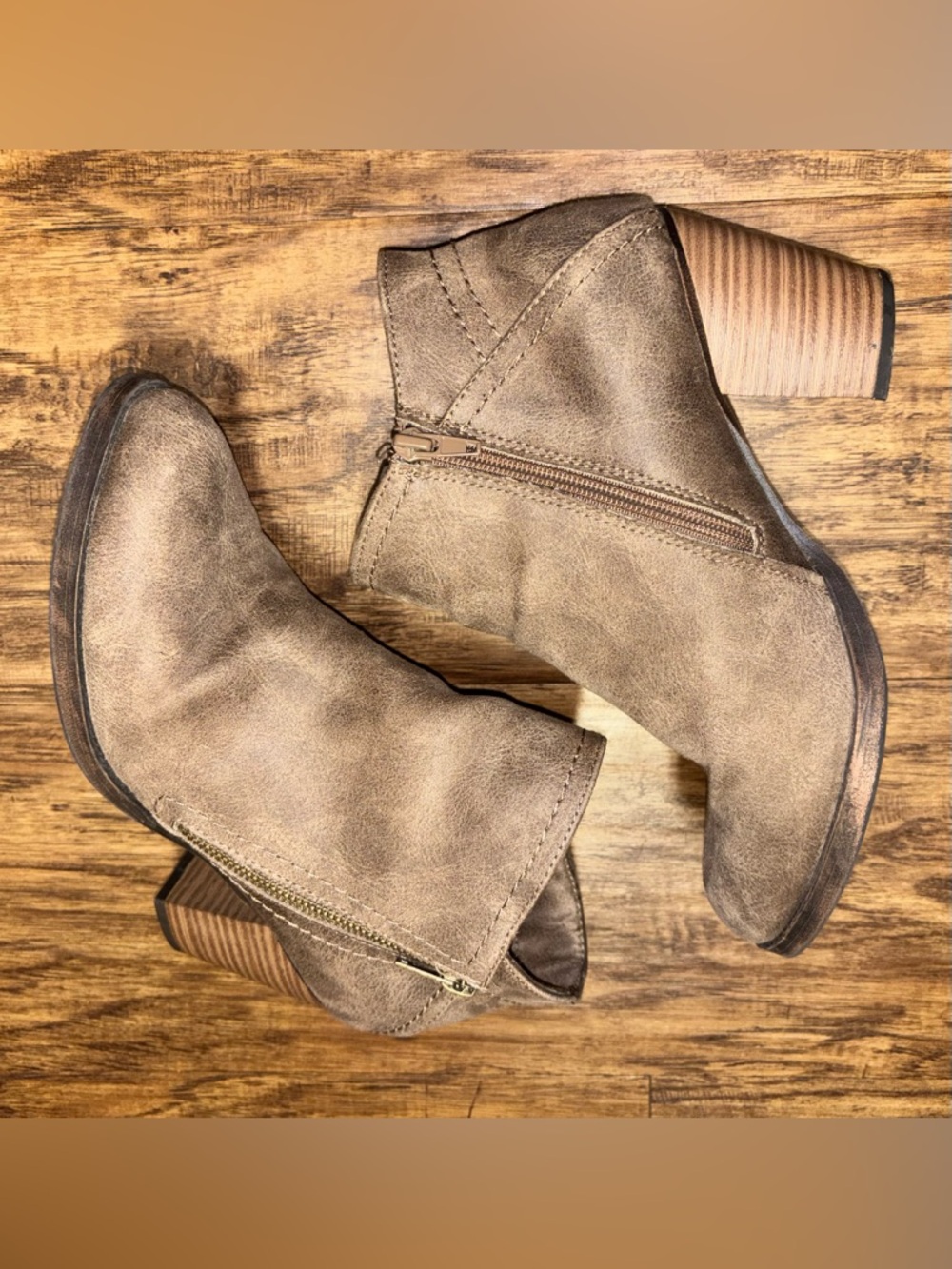 True Craft Heeled Ankle Booties Size 9